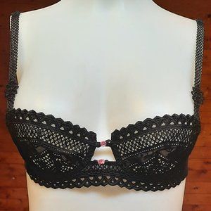 Vintage Black Lacy Bra